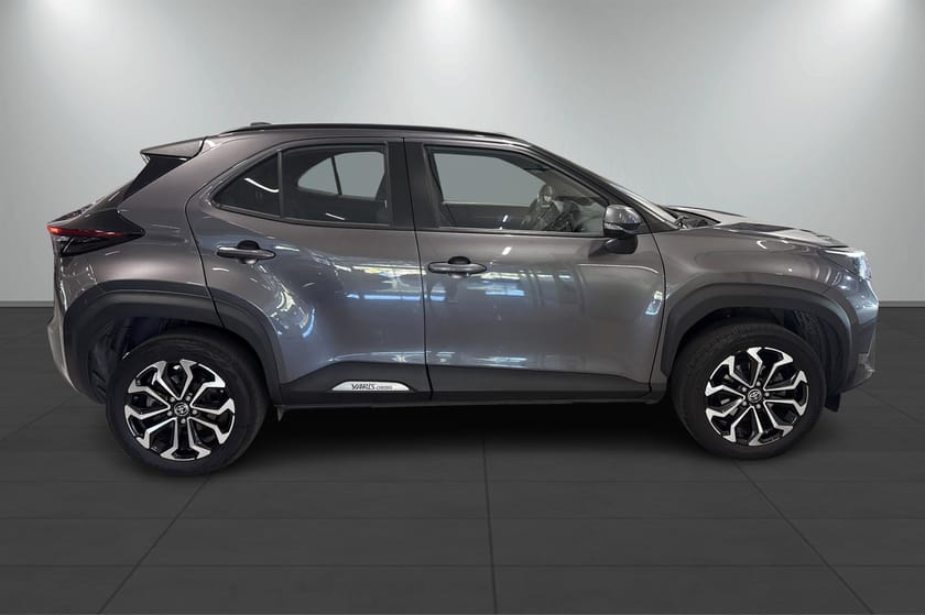 Bilde 3 av Toyota Yaris Cross Hybrid AWD-i Active - AWD - DAB+ Navi