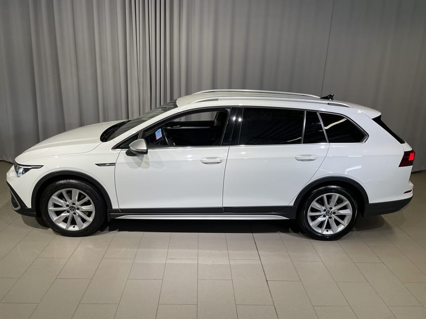 Bild 3 av Volkswagen Golf Alltrack 2.0 TSI 4M DSG 190hk, Drag/Värmare
