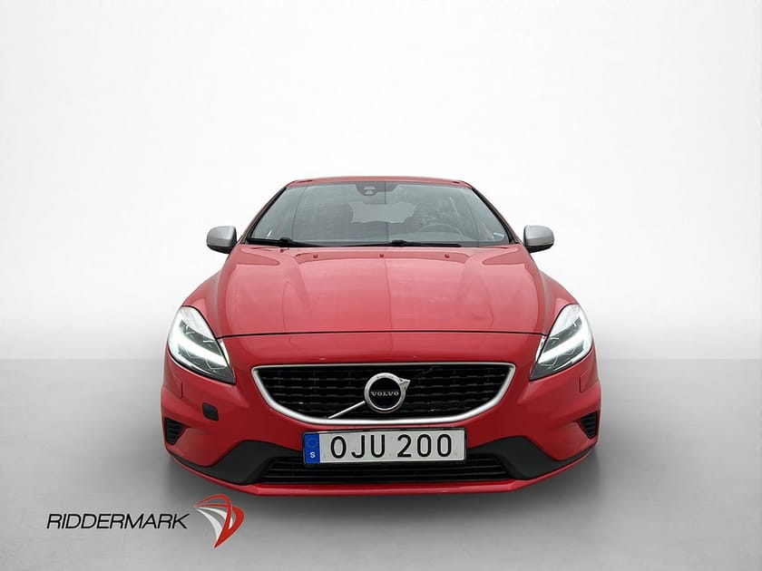 Bild 2 av Volvo V40 T2 122hk R-Design Halvskinn P-Sensorer