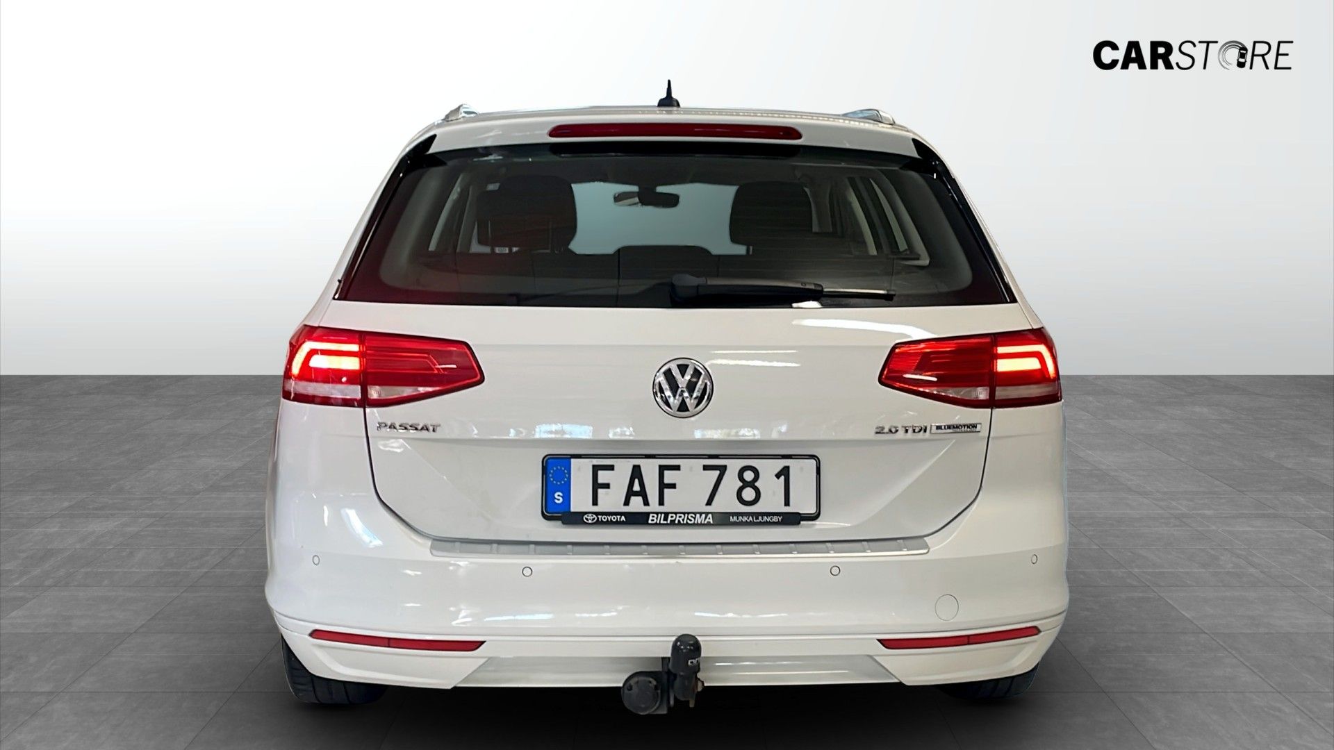 Volkswagen Passat 2017, photo 7/10