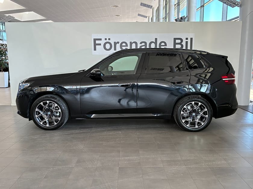 Bild 3 av BMW X3 30e xDrive