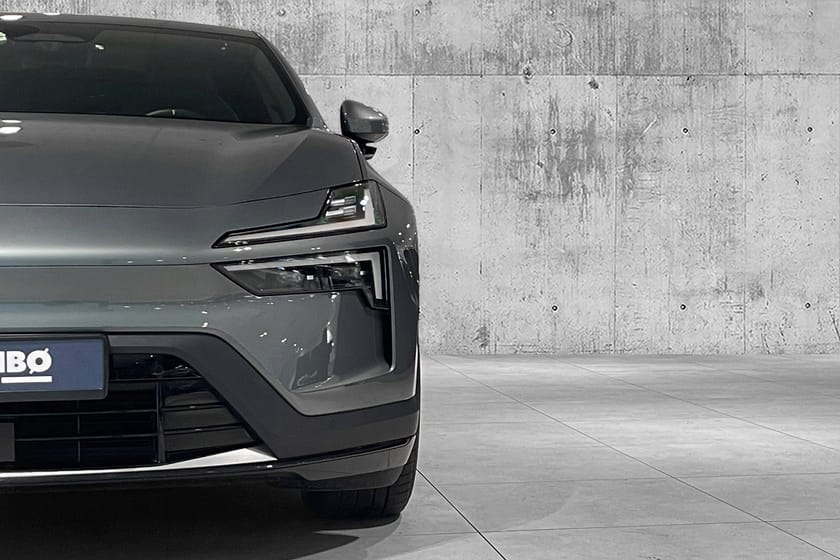 Bilde 4 av Polestar 4 Long Range Dual motor LRDM Prime Plus Pilot PILOT.ASSIST|H&K|HUD|PIKSEL.LED