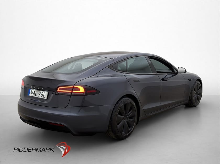 Bild 5 av Tesla Model S Luftfjädring Yoke-ratt MOMS Svensksåld