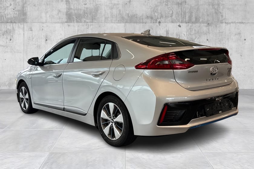 Bilde 3 av Hyundai Ioniq Plug-in Premium Plug in/ACC/Keyless/R.Kam/Infinity/Navi/EU28