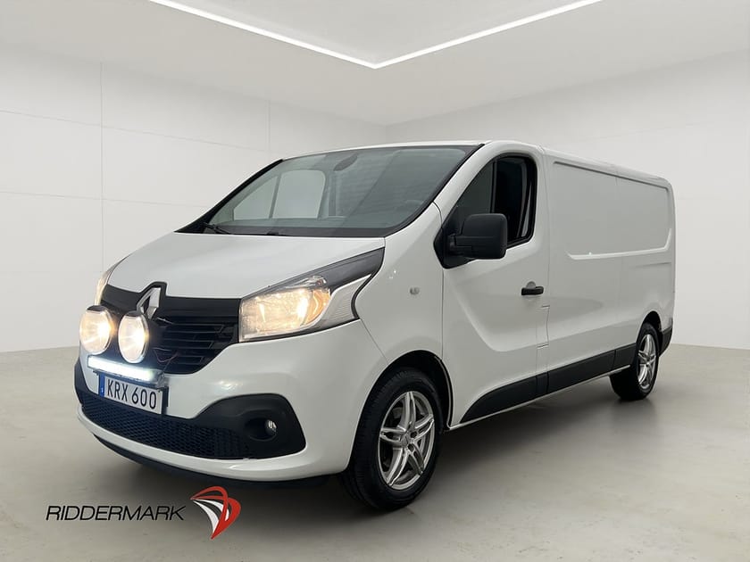 Bild 3 av Renault Trafic Skåpbil L2 Värmare 3-Sits Dragkrok B-Kamera 1-Brukare