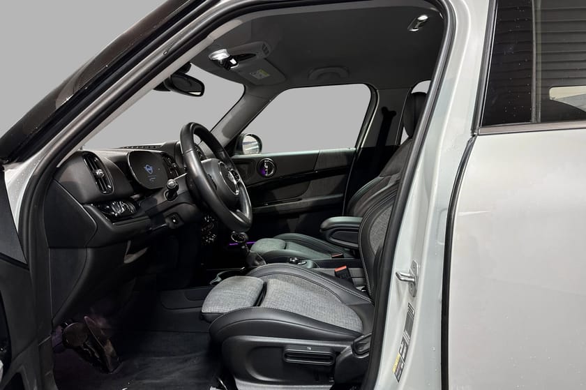 Bilde 5 av MINI Countryman Cooper SE ALL4 ALL4, ComfAcc, Ryggekamera, Rattvarme