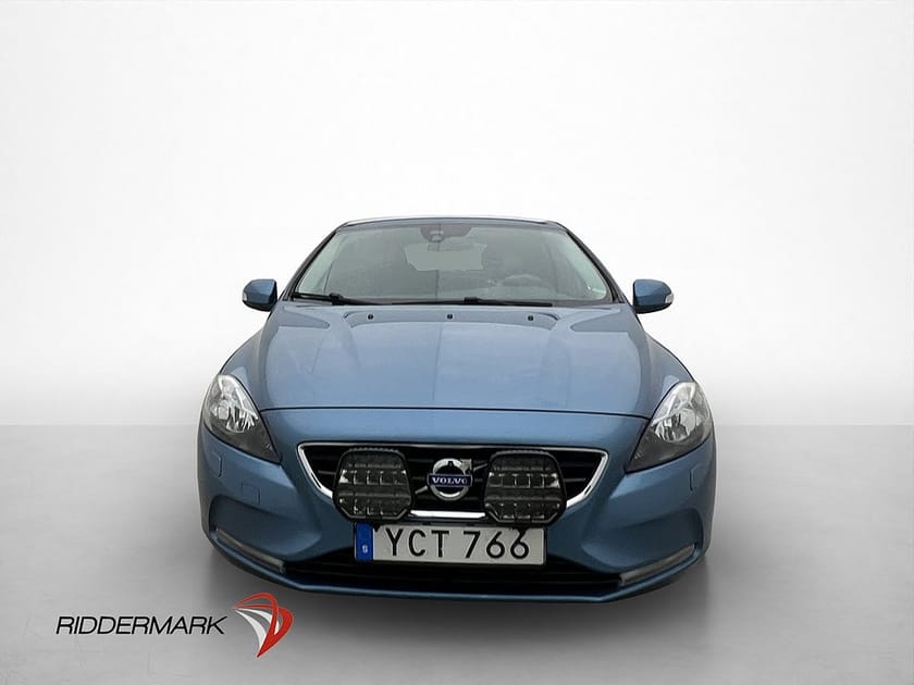 Bild 2 av Volvo V40 T2 122hk Sensorer Farthållare Bluetooth 0,55L/mil