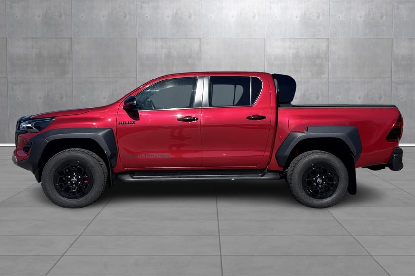 Bilde 2 av Toyota Hilux Dobbelcab GR SPORT II h.feste, tectyl,