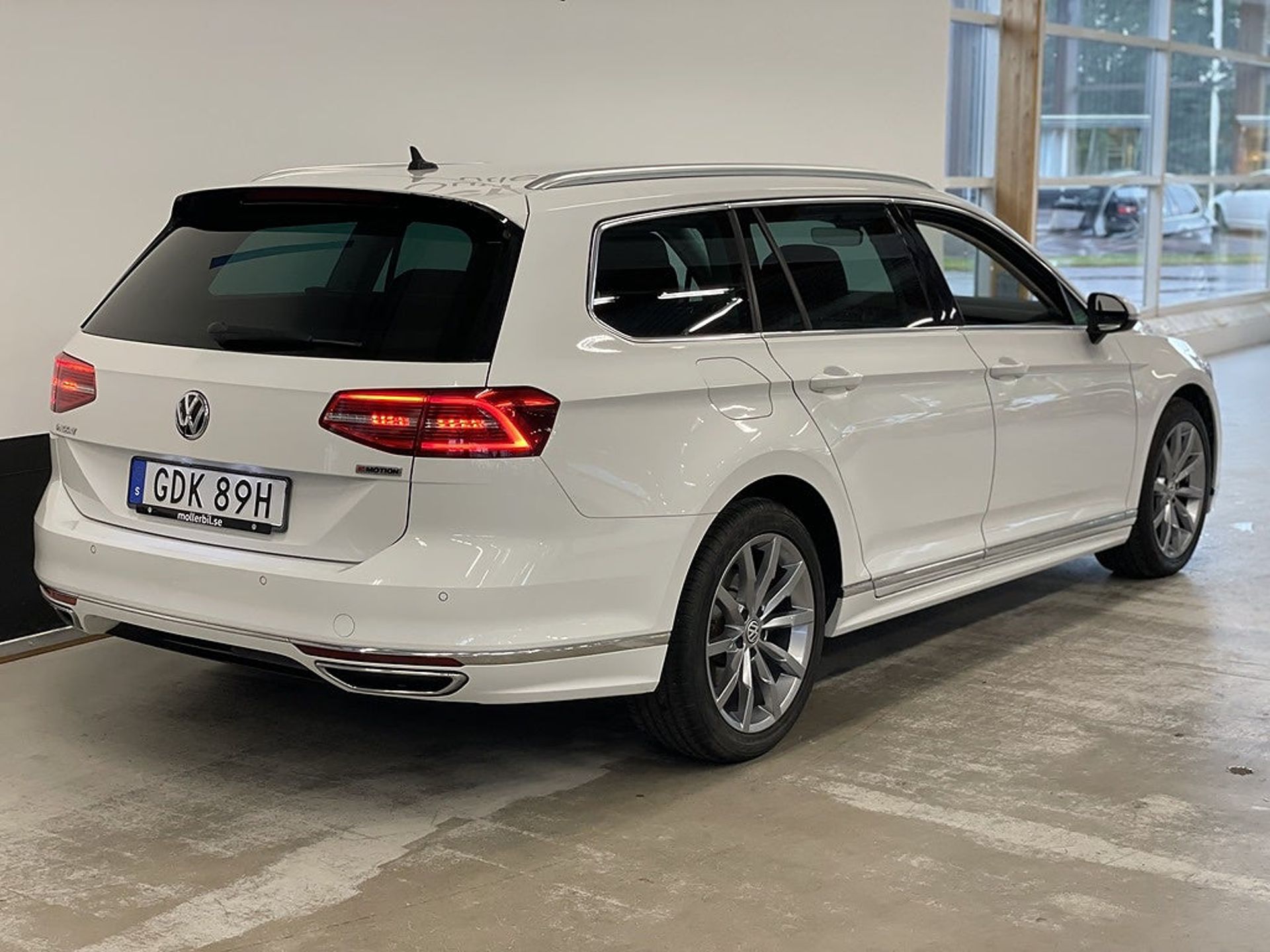 Volkswagen Passat 2019, bild 7/10