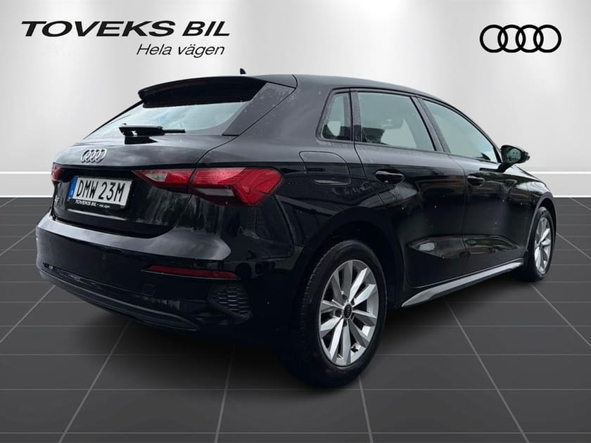 Bild 2 av Audi A3 Sportback 35 TFSI PROLINE 150 HK 6-VÄXLAD