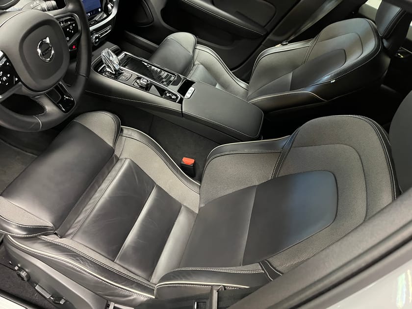 Bild 4 av Volvo V60 T6 Plus Dark Edition