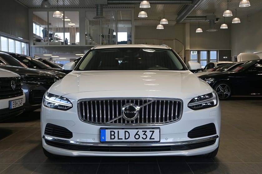 Bild 5 av Volvo V90 Recharge T6 AWD 341hk Inscription Exp. H/K Drag Navi