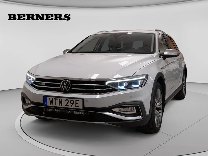 Bild 1 av Volkswagen Passat Alltrack 2.0 TDI 4Motion DSG, 200hk/Drag/Värmare