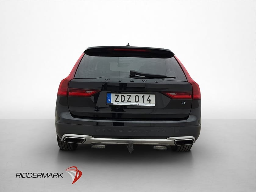 Bild 5 av Volvo V90 Cross Country D4 AWD Plus VOC Kamera Drag CarPlay