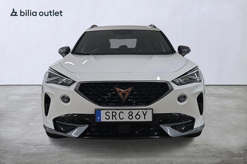 Bild 3 av CUPRA Formentor e-Hybrid Värmare Backkamera Keyless Navi Dragkrok MOMS
