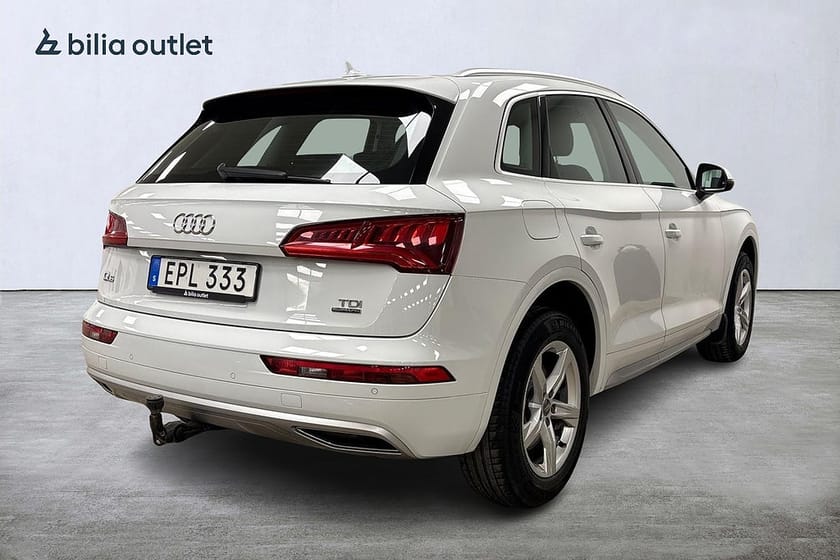 Bild 4 av Audi Q5 2.0 TDI quattro Nyservad Nybeskt Drag D-värmare PDC Bak