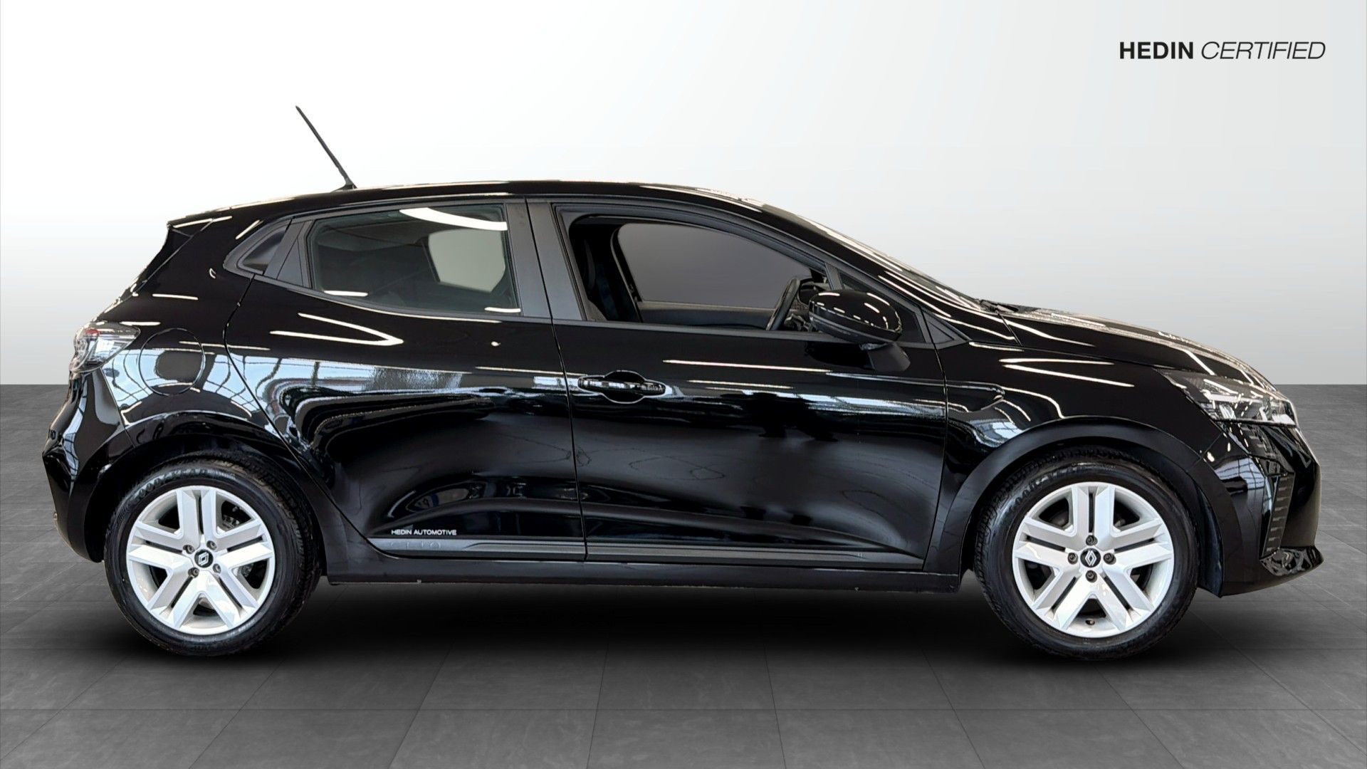 Renault Clio 1.0 TCe 2024, kuva 4/10