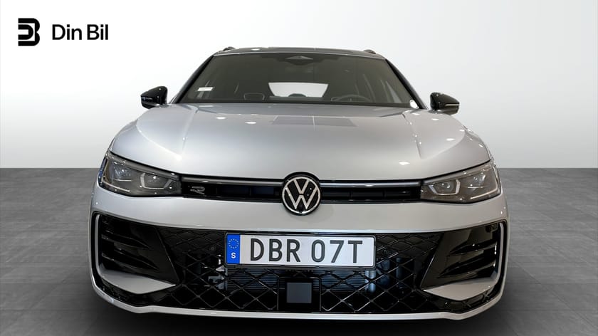 Bild 4 av Volkswagen Passat Variant eHybrid EWHybrid 272 DSG R-Line