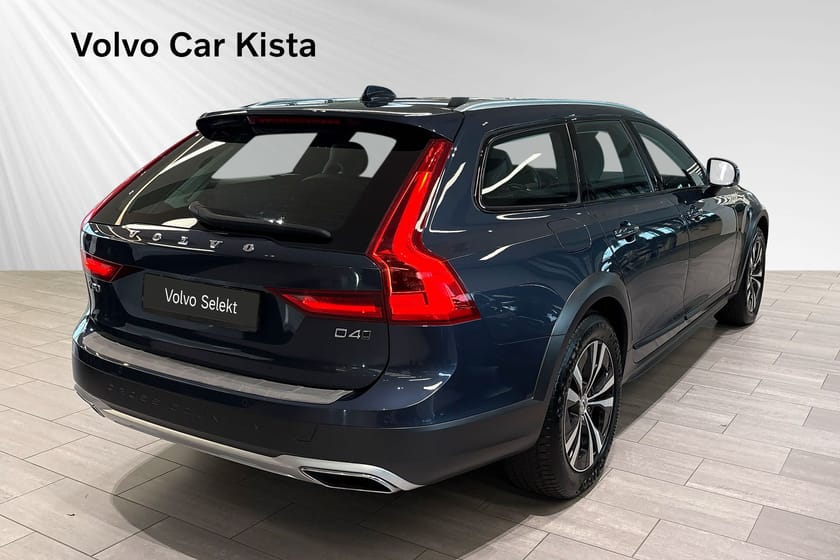 Bild 5 av Volvo V90 Cross Country D4 AWD B-Kam Pano Carplay Drag Blis