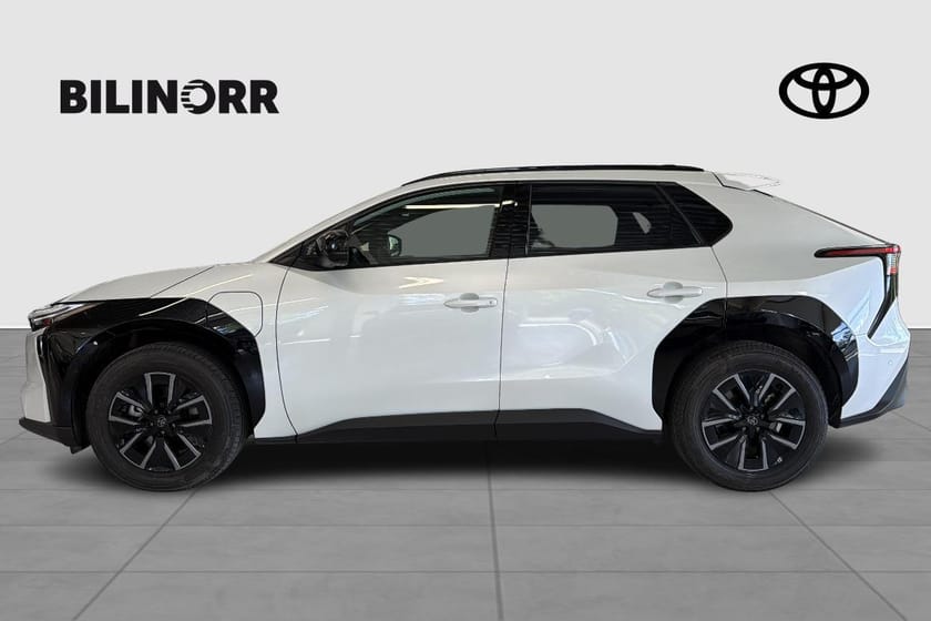 Bild 3 av Toyota bZ4X 