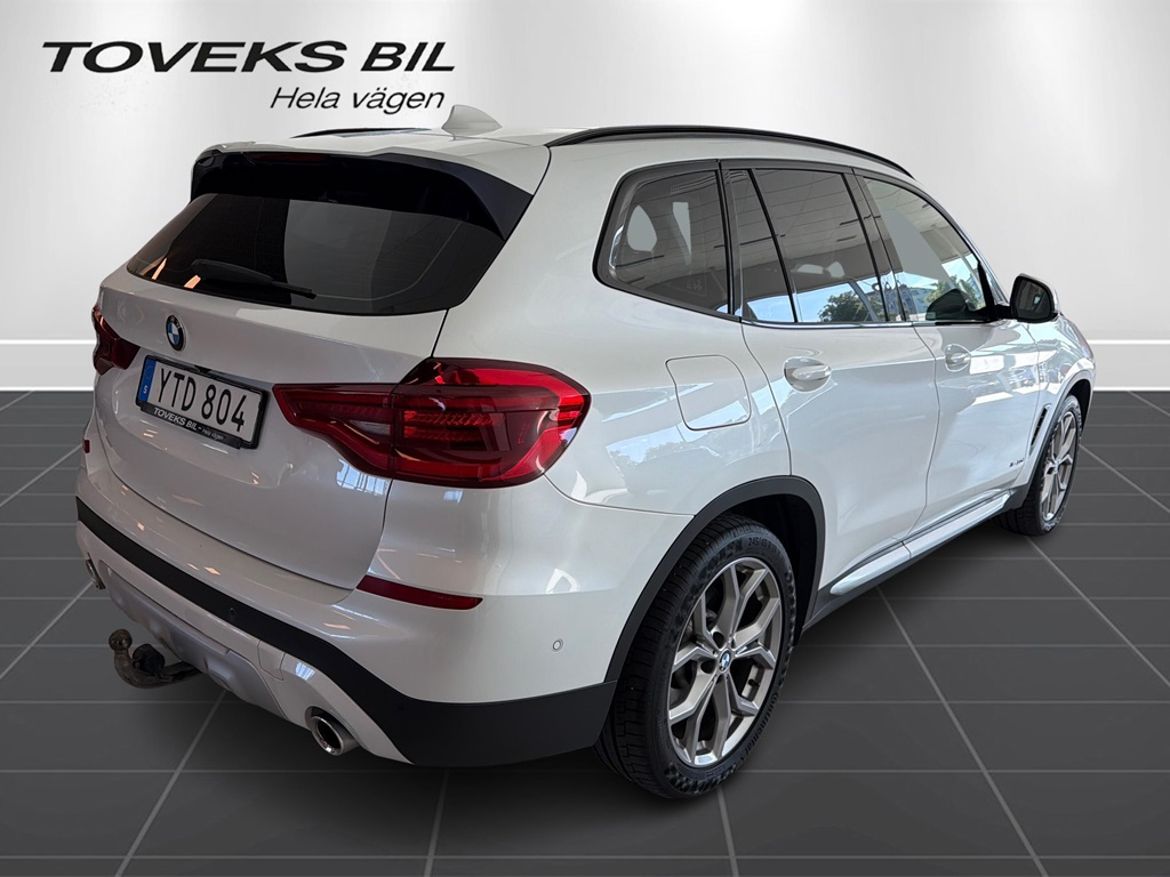 BMW BMW X3 xDrive30d — bild 3