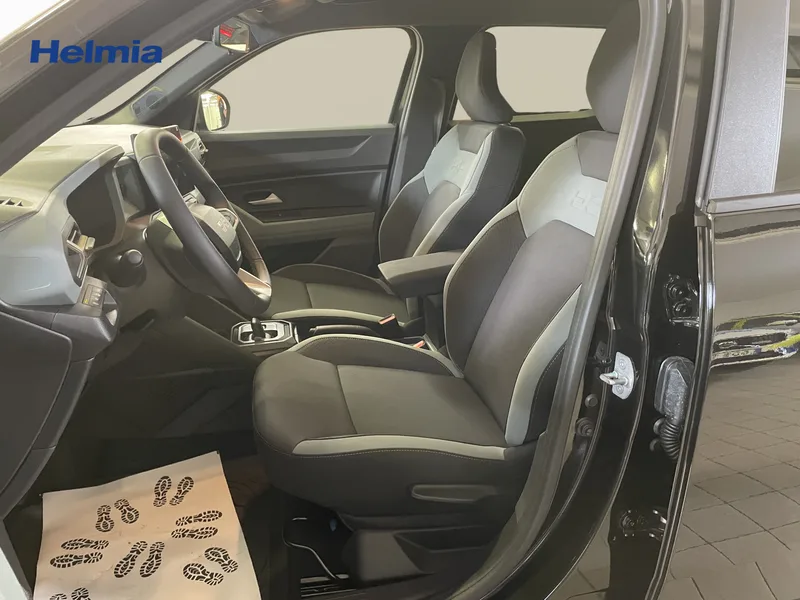 Bild 14 av 15 – Dacia Duster Hybrid 155 4x2 extreme