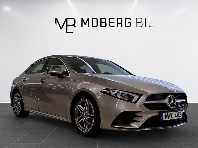 Bild 3 av Mercedes-Benz A 180 d Sedan 116hk AMG Line B-kamera Navi