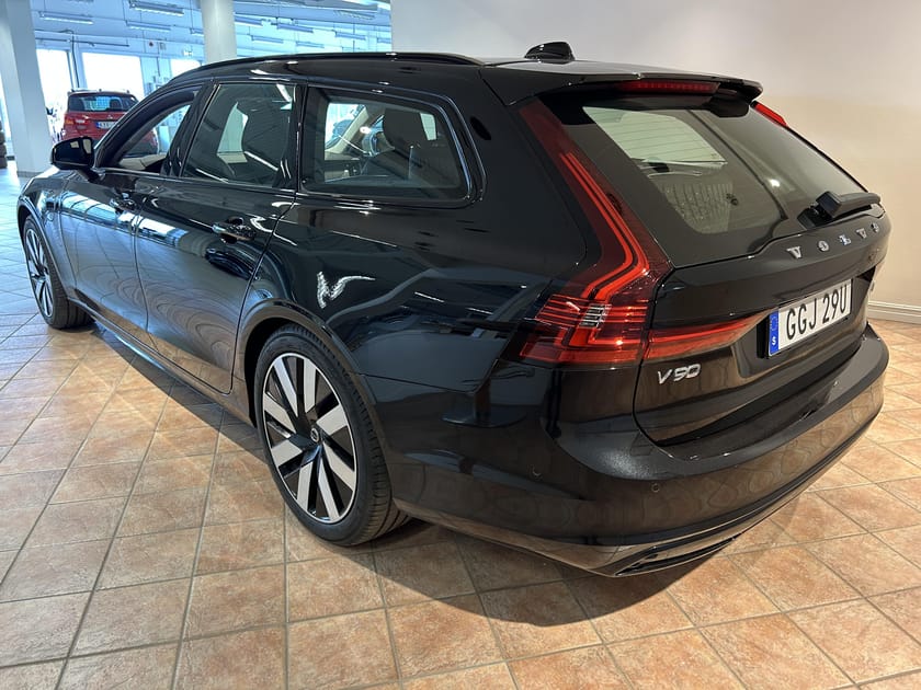 Bild 4 av Volvo V90 T6 Plus Dark Nordic Edition