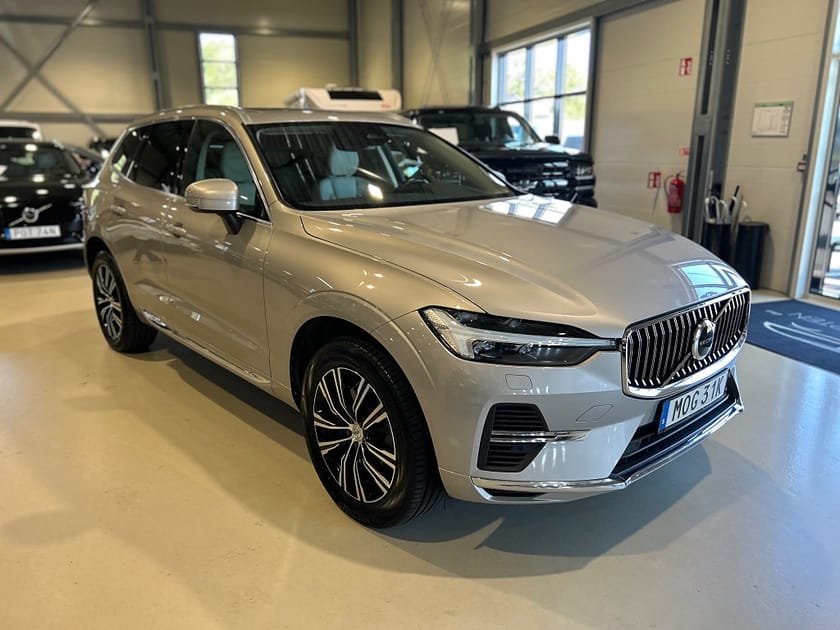 Bild 2 av Volvo XC60 Recharge T8 AWD Geartronic Inscription H/K /Pano /Drag