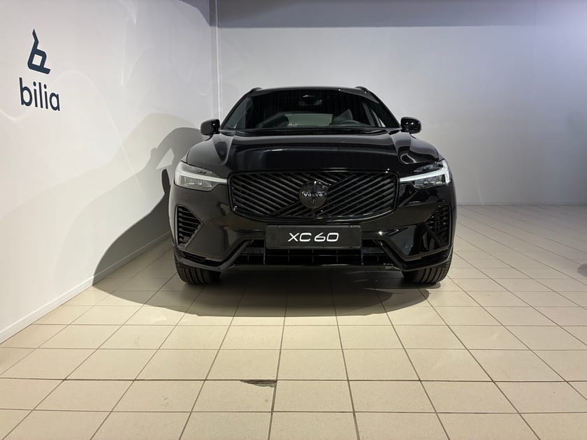 Bild 2 av Volvo XC60 T6 Plus Black Nordic Edition | Omgående Leverans! )