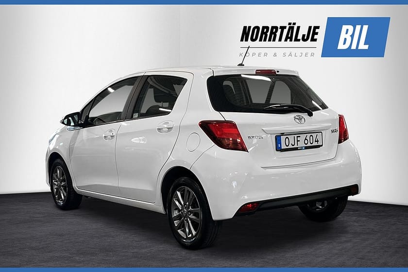 Bild 4 av Toyota Yaris 1.33 VVT-i 99HK ACTIVE BACKKAMERA B/T NYBES NYSERVAD
