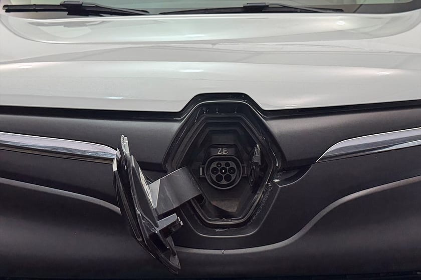 Bild 4 av Renault Kangoo Z.E. Express Maxi ZE 33 kWh Köpt batteri Inredd Kamera P-Sens Värmare
