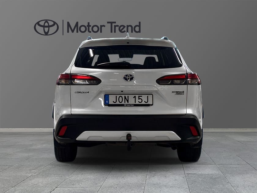 Bild 4 av Toyota Corolla Cross Hybrid AWD-i 2.0 AWD Style Pluspaket Drag Vhjul