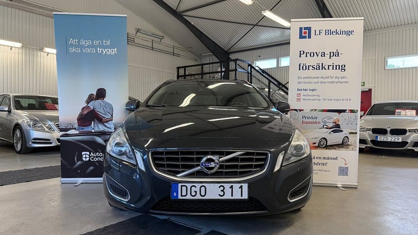 Bild 3 av Volvo V60 D3 Geartronic, 136hk Momentum *Drag*