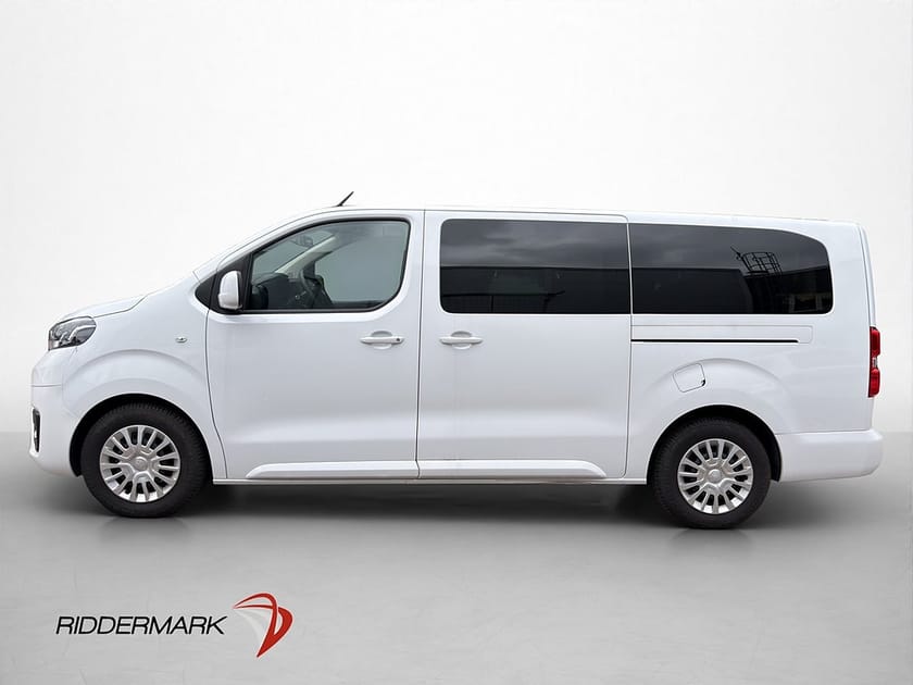 Bild 2 av Toyota Proace Verso Extra Lång 2.0D PDC CarPlay 9-Sits MOMS