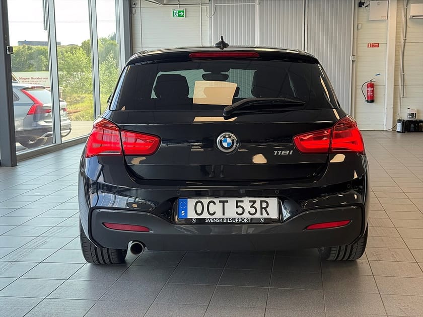 Bild 5 av BMW 118i 5-dörrars M Sport Euro 6 136Hk