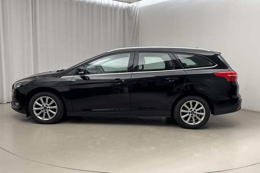 Bild 2 av Ford Focus Kombi 1.0 EcoBoost (125hk) Titanium