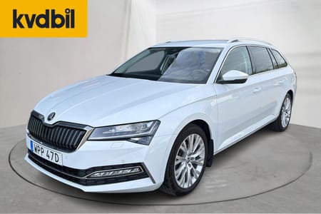 Škoda Superb iV Kombi 1.4 TSI PHEV (218hk) Business Adventure