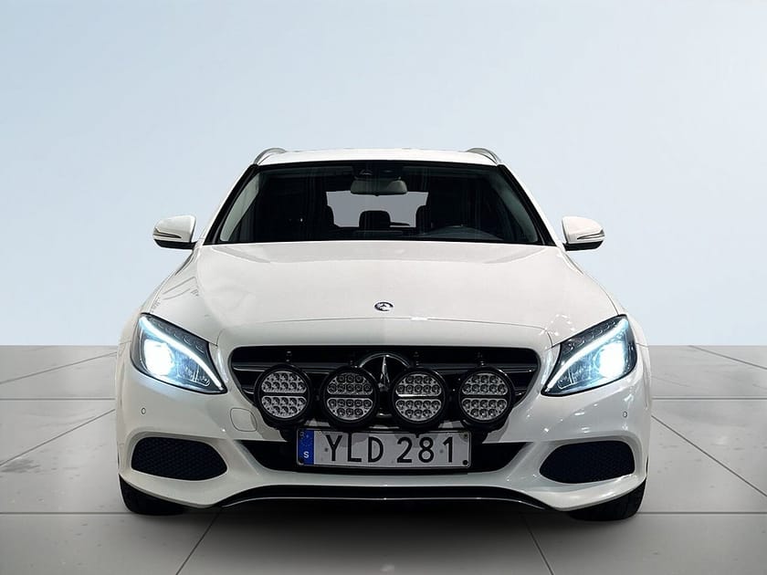 Bild 2 av Mercedes-Benz C 220 T d 9G-Tronic Avantgarde Drag GPS Mvärm Psens SoV
