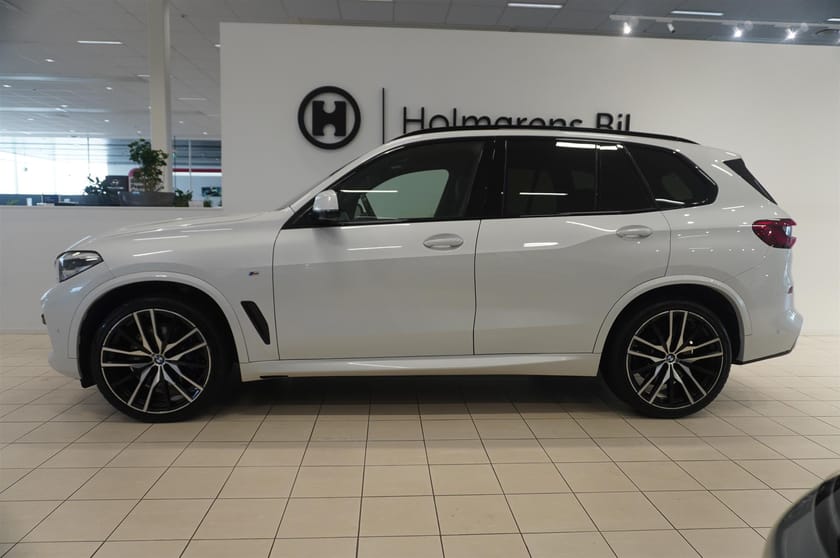Bild 2 av BMW X5 xDrive30d 7-Seater xDrive 30d Panorama 7-Sits M-Sport 265hk