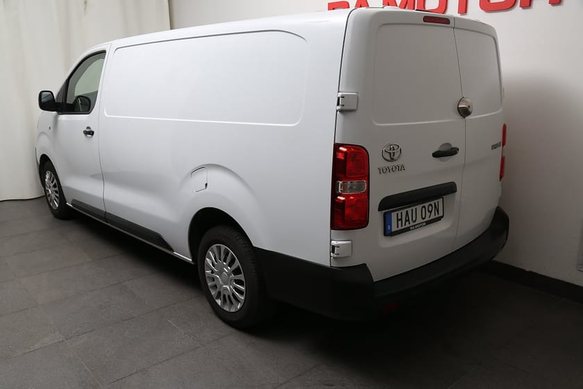 Bild 3 av Toyota Proace 2.0 D-4D Long | Moms | Kamera | Värmare