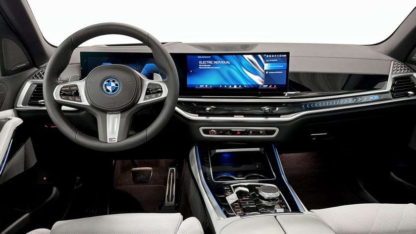 Bild 4 av BMW X5 xDrive50e xDrive 50e M Sport Pro Pano H/K Soft Close 360 HUD