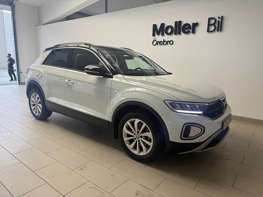 Bild 1 av Volkswagen T-Roc 1.0 TSI 110 HK I Bkamera/Dragkrok