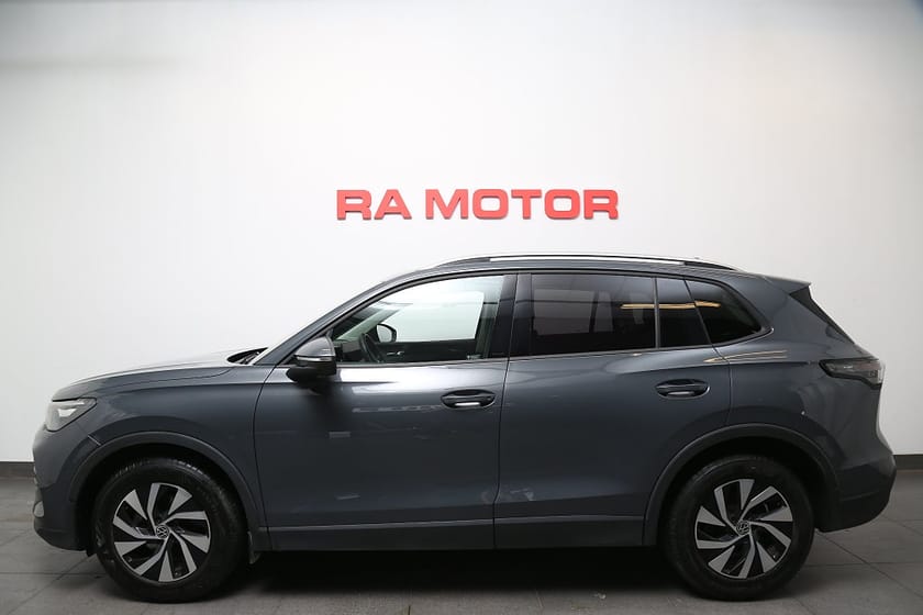 Bild 3 av Volkswagen Tiguan 1,5 eTSI Life EDT Aut Värmare Leasbar
