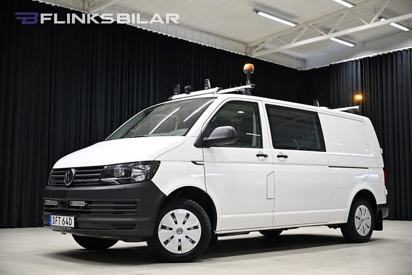 Bild 1 av Volkswagen Transporter Kombi TDI 4Motion 150HK Dubbelhytt|V-Inredd|Dubbeldörr|SeUtr!