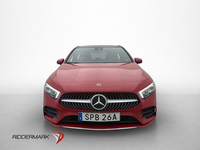 Bild 2 av Mercedes-Benz A 200 AMG Panorama Kamera Bluetooth Nyservad