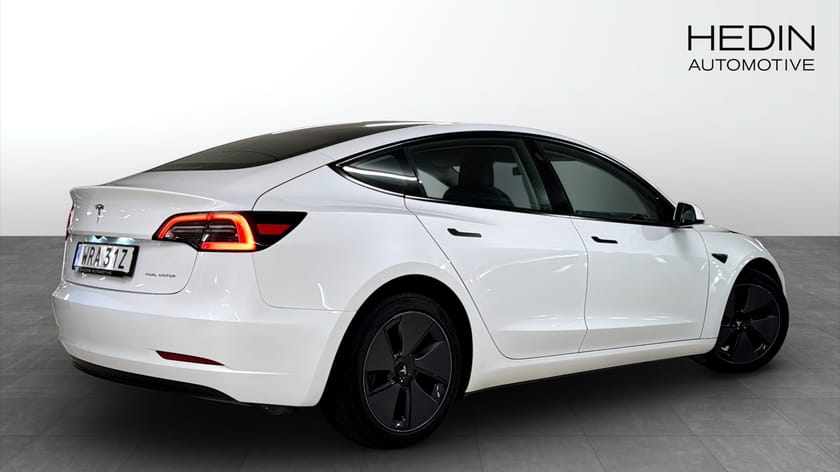 Bild 2 av Tesla Model 3 Long Range AWD