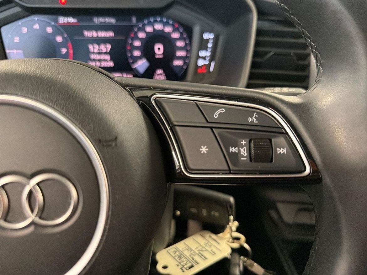 Audi Audi A1 Sportback 30 TFSI — bild 17