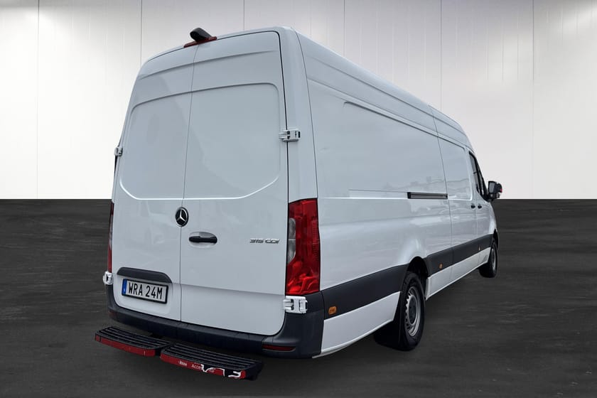 Bild 3 av Mercedes-Benz Sprinter 315 CDI RWD Panel Van SKÅP A4 9G-Tronic | Backkamera | Smartphone
