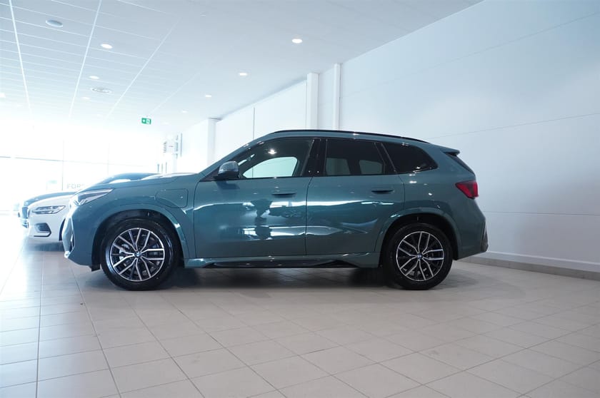 Bild 3 av BMW X1 xDrive25e M Sport Fartpilot Kamera Drag